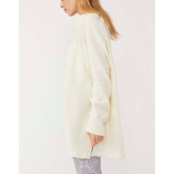 NWT Free People She's A Keeper Oversized Off Shoulder Sweater Tunic Cream L - Picture 3 of 12